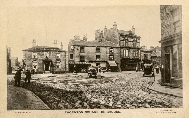 Brighouse-ThorntonSquare111